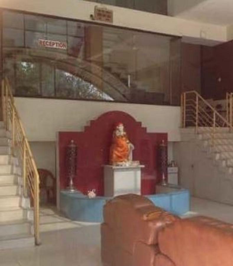 Manohar Mahal Hotel Jalgaon Esterno foto
